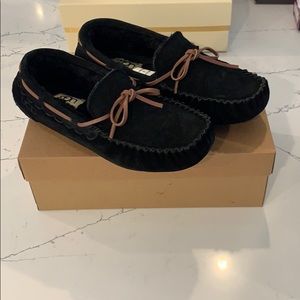 Black laced womens uggs